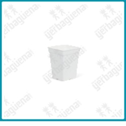 Maceta cuadrada blanca de 3 L.